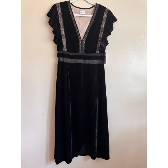 Saylor black Alexandra Velvet & Lace V-Neck Dress size L - Picture 6 of 14